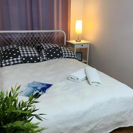 - Mi Old Town Swietojanska Apartamento *